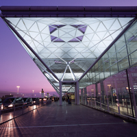 200x200-Stansted-at-night-C.jpg