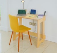 smalldesk4.jpg